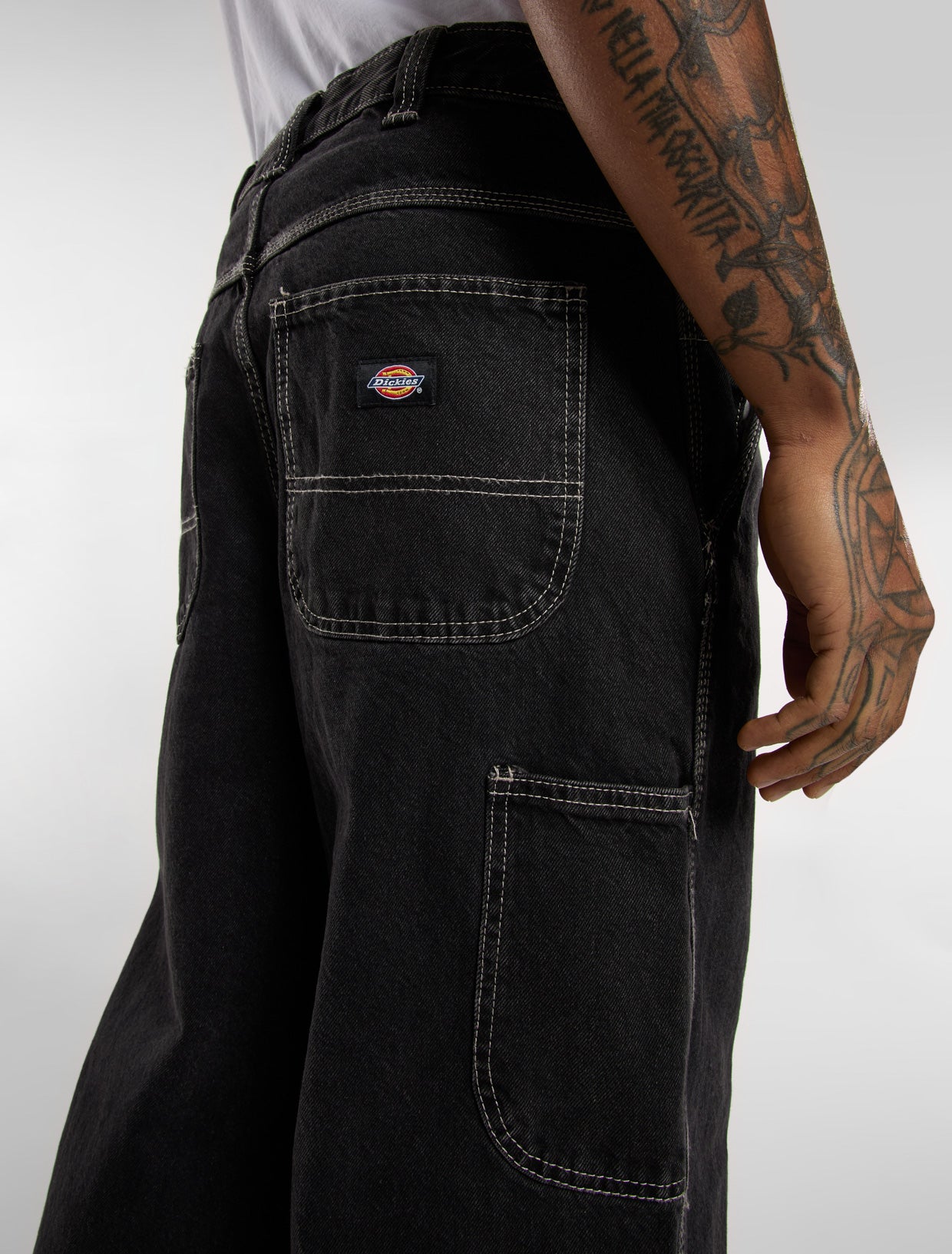 Madison baggy tapered jeans | Dickies EU GB